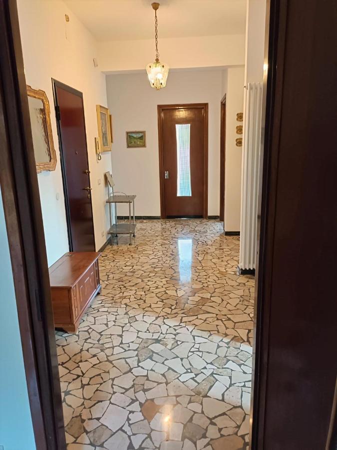 Appartamento Doppi Bagni Sei Posti Letto Viverone Bagian luar foto